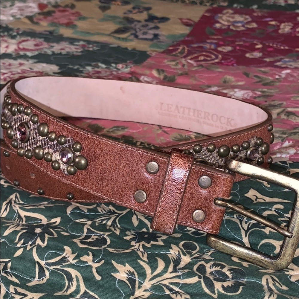 Gorgeous genuine leather belt!
